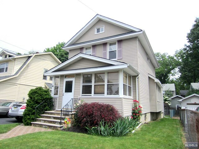 Property Photo:  258 Centre Street  NJ 07110 