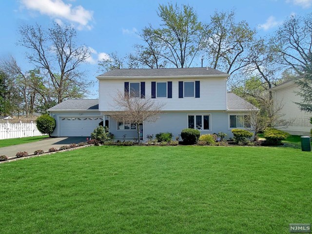 Property Photo: 4 Nicholas Court NJ 07663