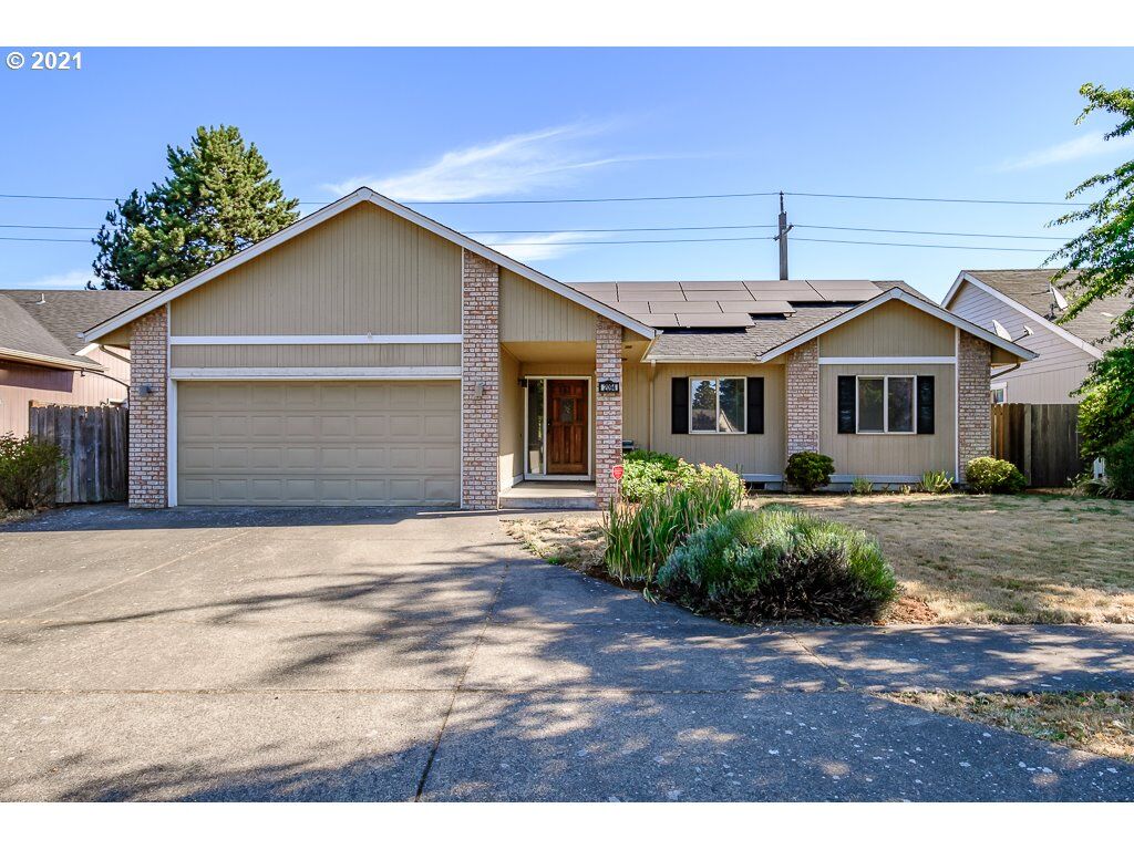 Property Photo:  2094 Best Ln  OR 97401 
