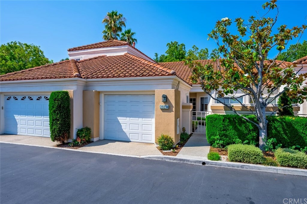 Property Photo: 28814 Paseo Malaga CA 92692