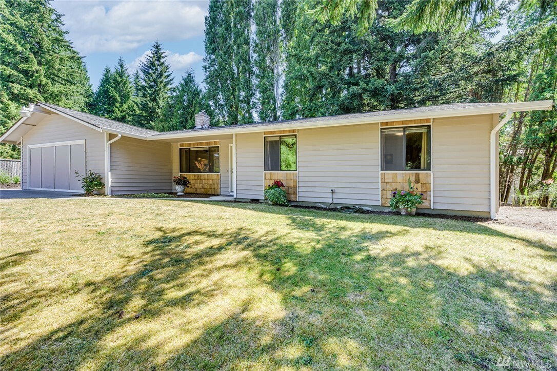 Property Photo:  9726 162nd Ave NE  WA 98052 