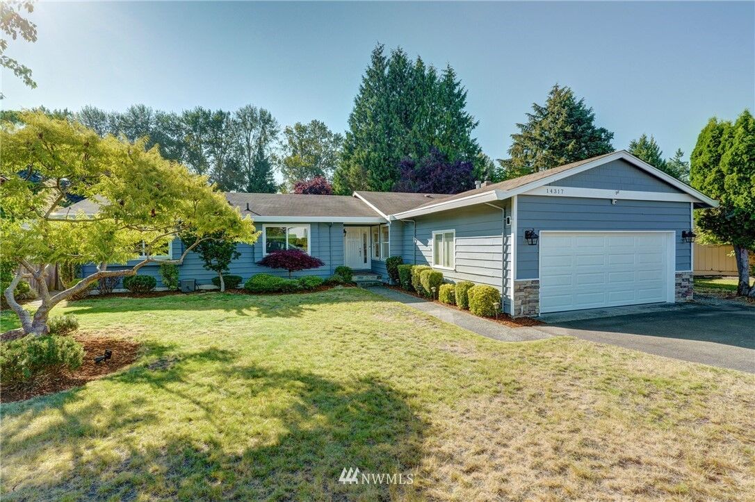 Property Photo:  14317  110th Avenue NE  WA 98034 