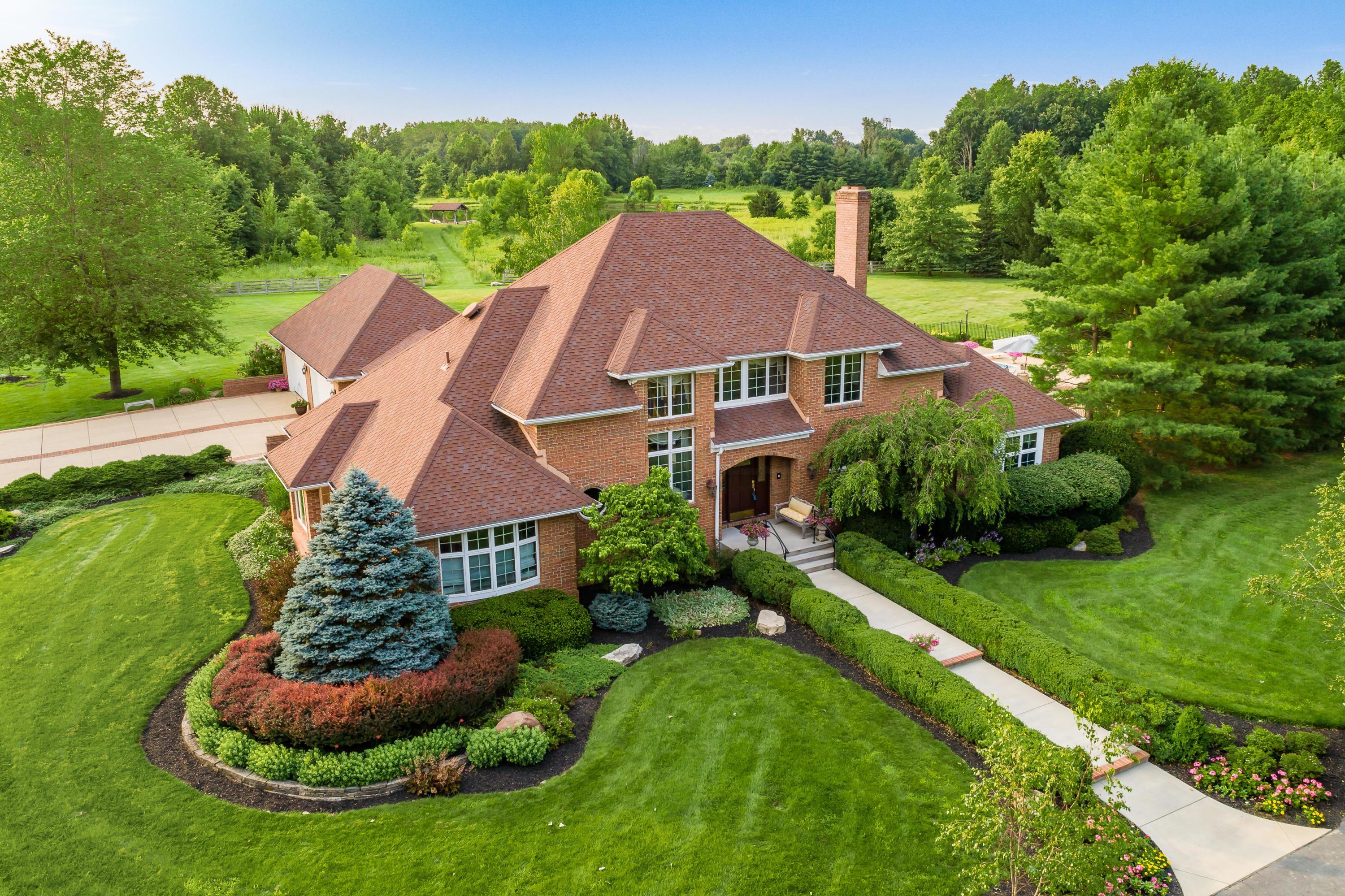 Property Photo: 400 State Route 605 OH 43074
