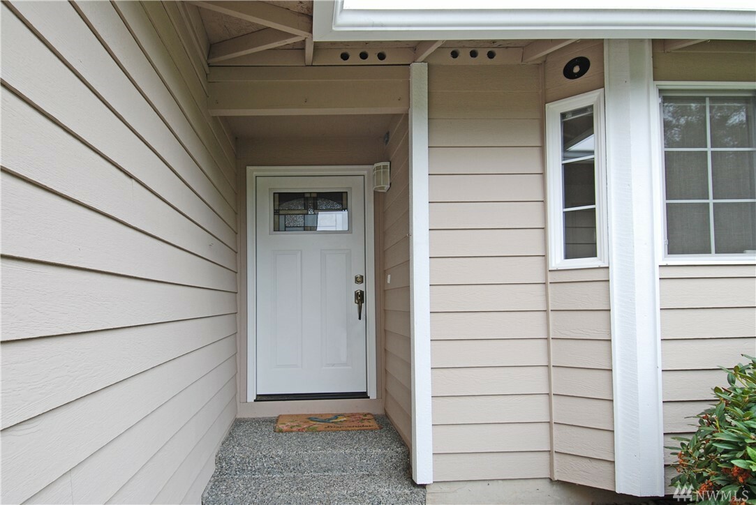 Property Photo:  10715 20th Place W  WA 98204 