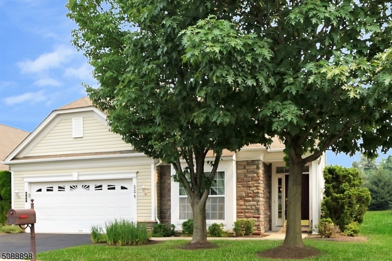 504 Crossfields Ln  Franklin Twp. NJ 08873 photo