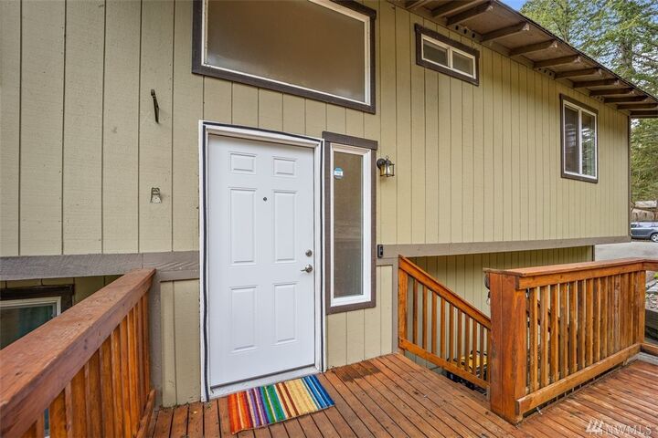 Property Photo:  16832 429th Ave SE  WA 98045 