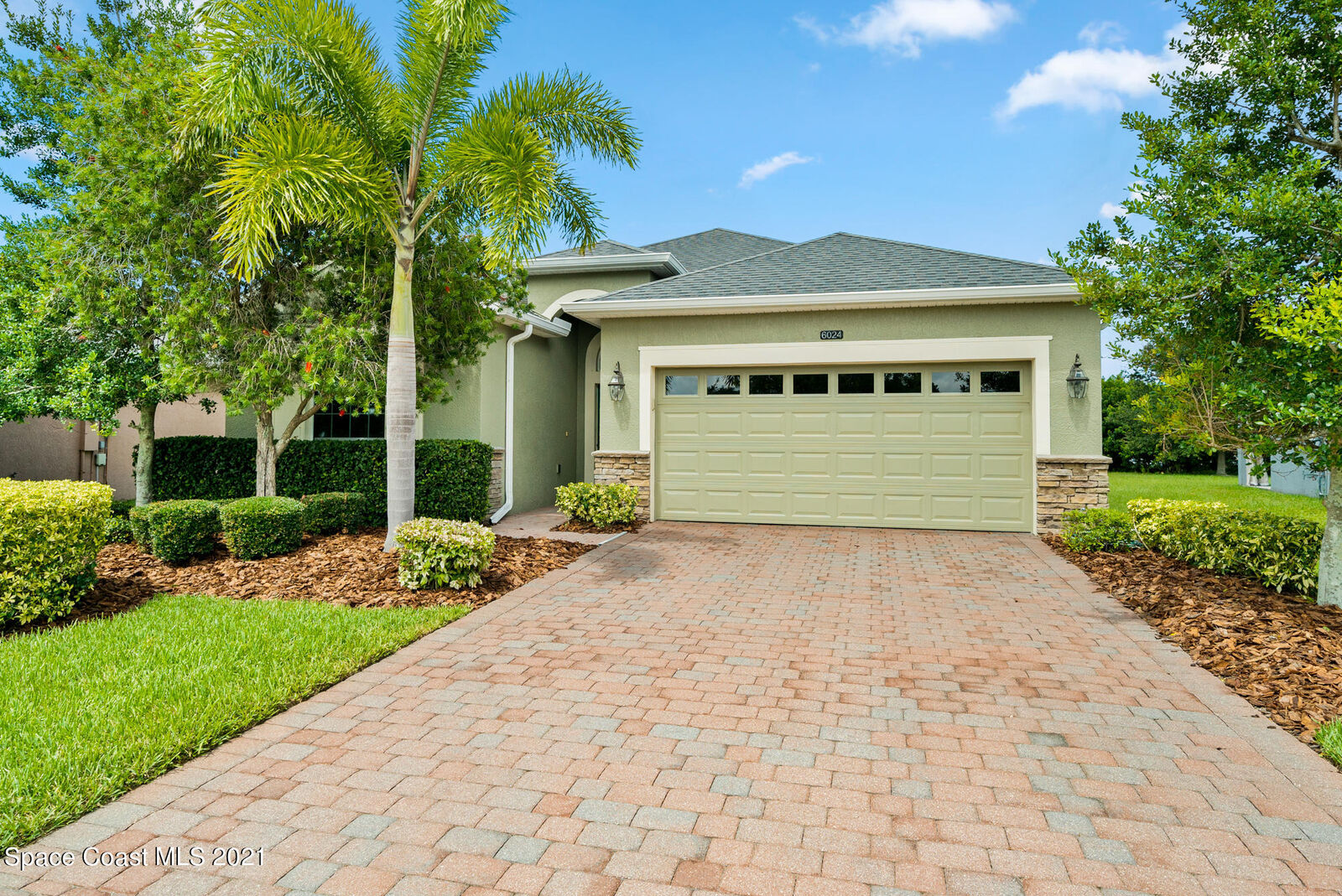 Property Photo: 6024 Trieda Drive FL 32940
