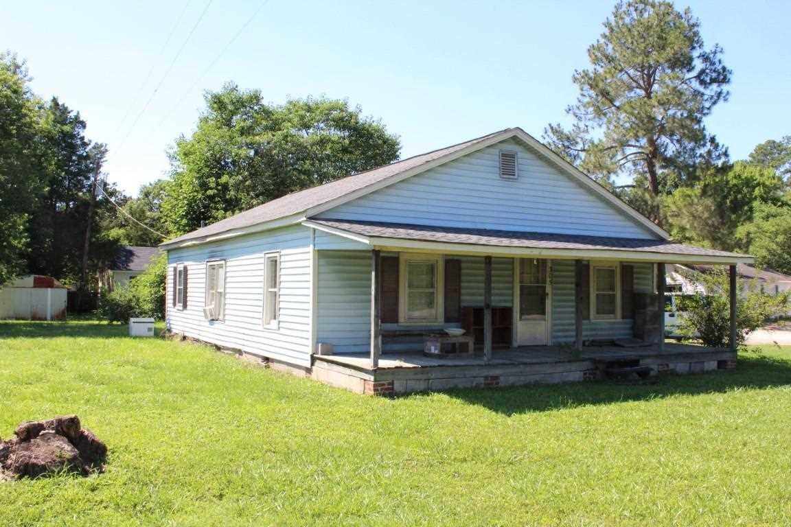 Property Photo: 305 Wilsons Mills Road NC 27577