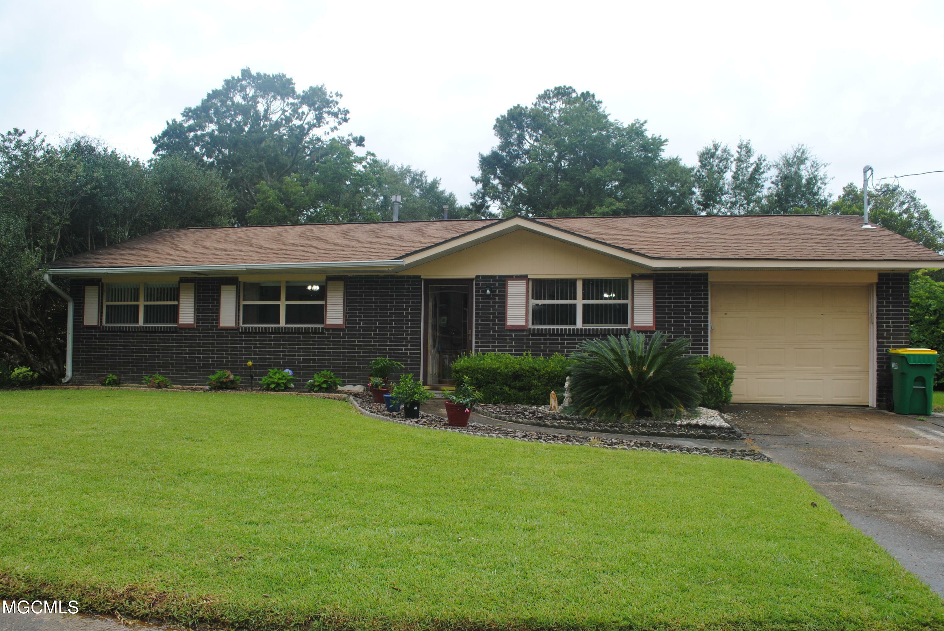 Property Photo:  7621 Macon Drive  MS 39532 