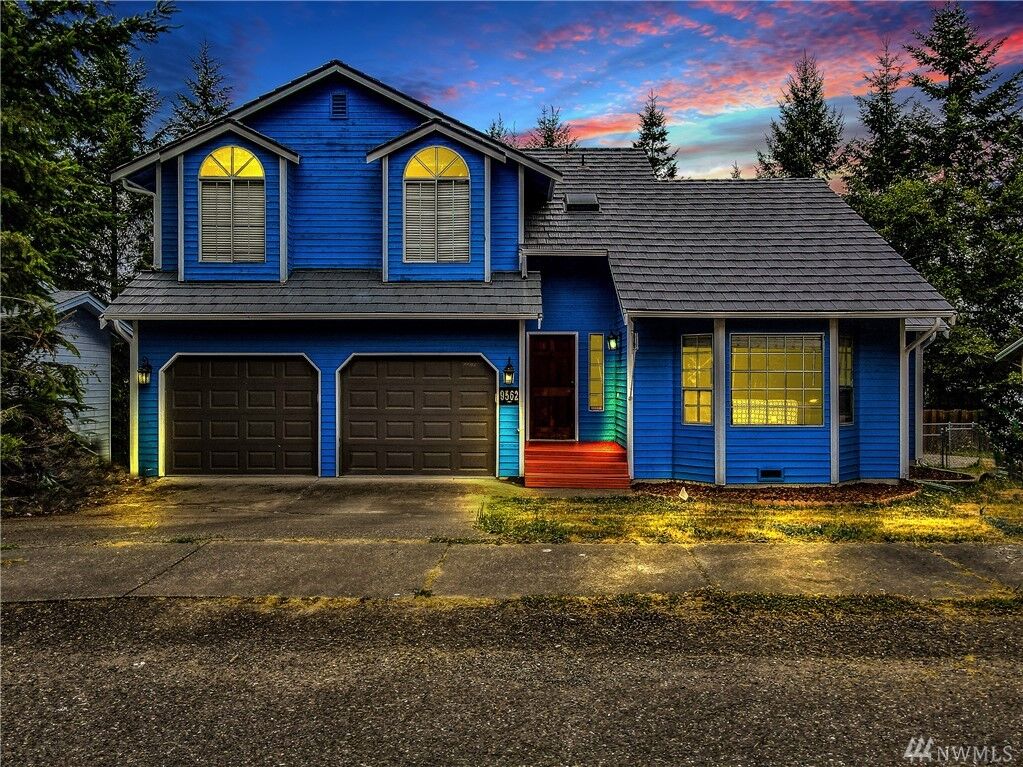 Property Photo:  9562 Saint Johns Place NE  WA 98311 