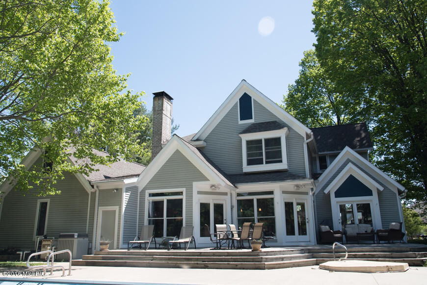 Property Photo: 15940 Orchard Point Drive MI 49456