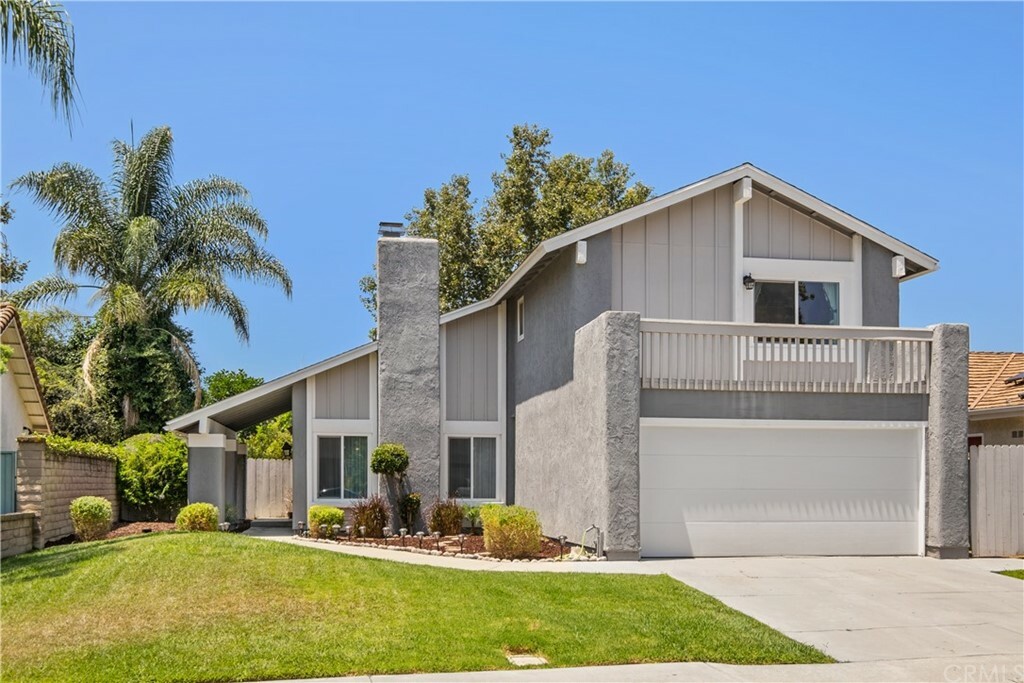 Property Photo:  27771 Sinsonte  CA 92692 