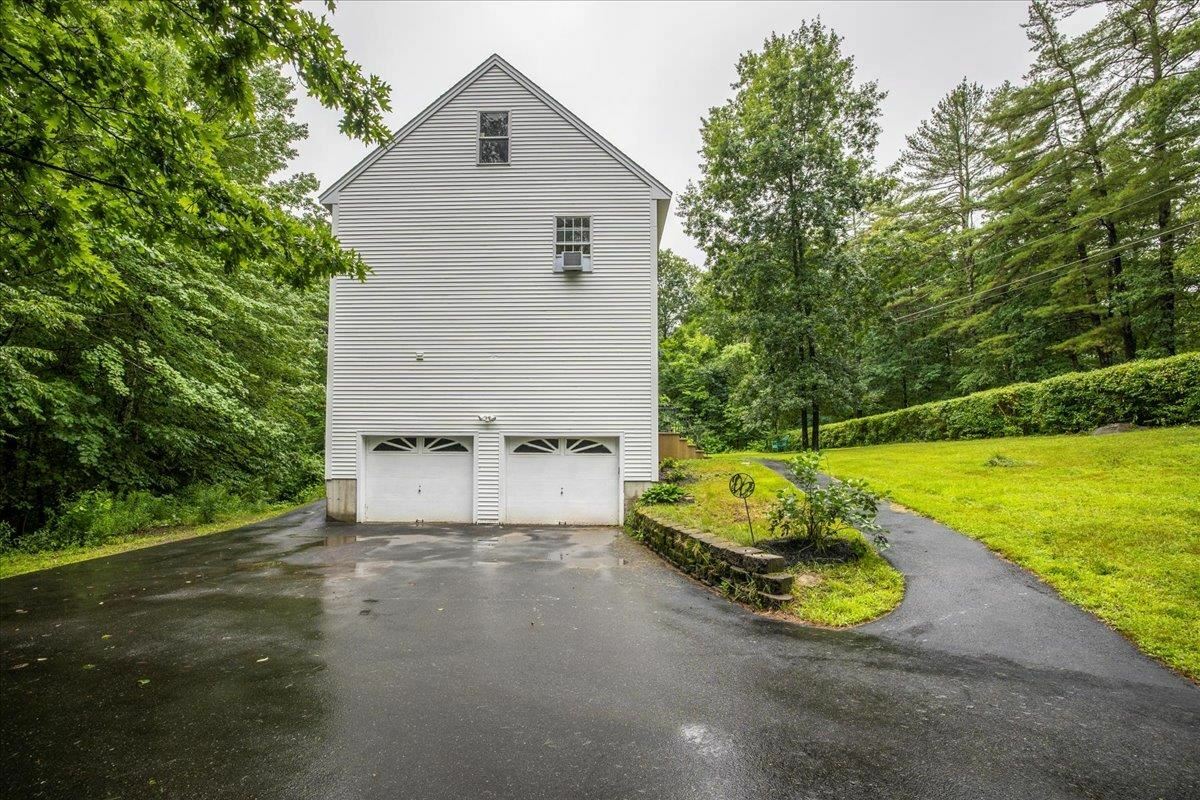 Property Photo: 121 Walnut Hill Road NH 03038