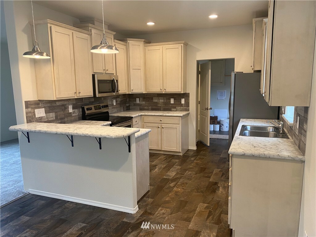 Property Photo: 3371 SE Bielmeier Road 53 WA 98367