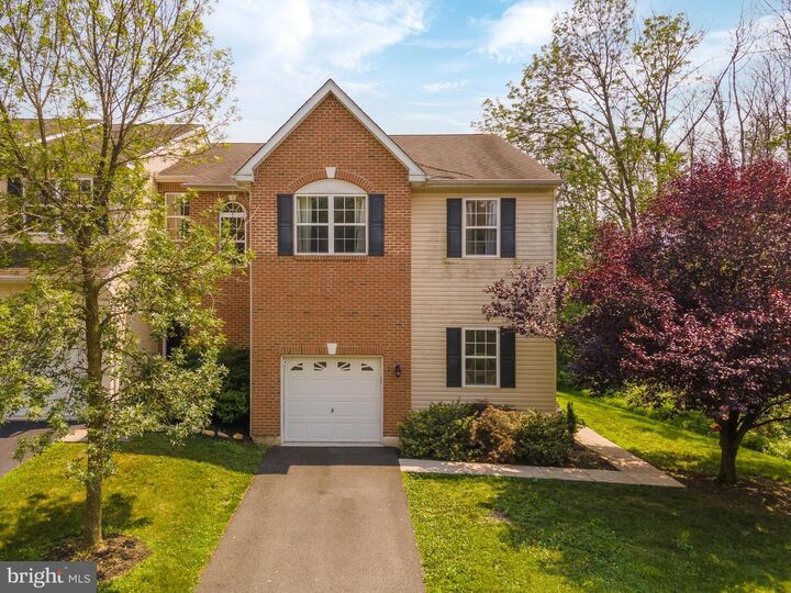 76 Stone Hill Drive  Pottstown PA 19464 photo