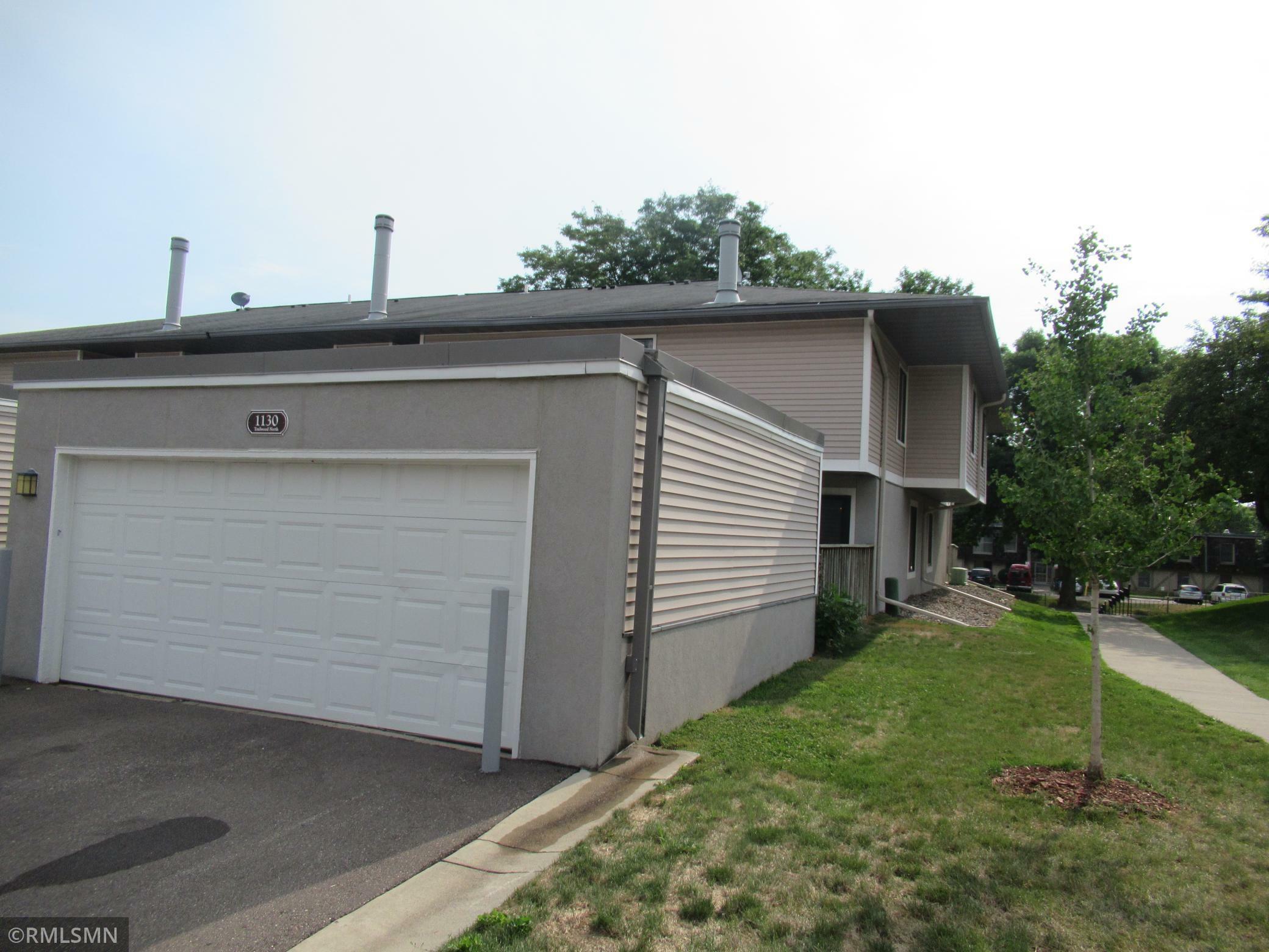 Property Photo:  1130 Trailwood N  MN 55343 