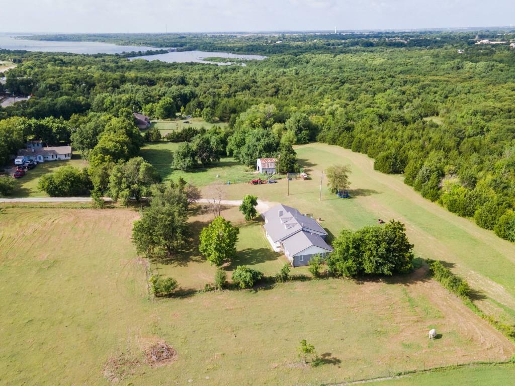 Property Photo: 9603 Private Road 5196 TX 75407