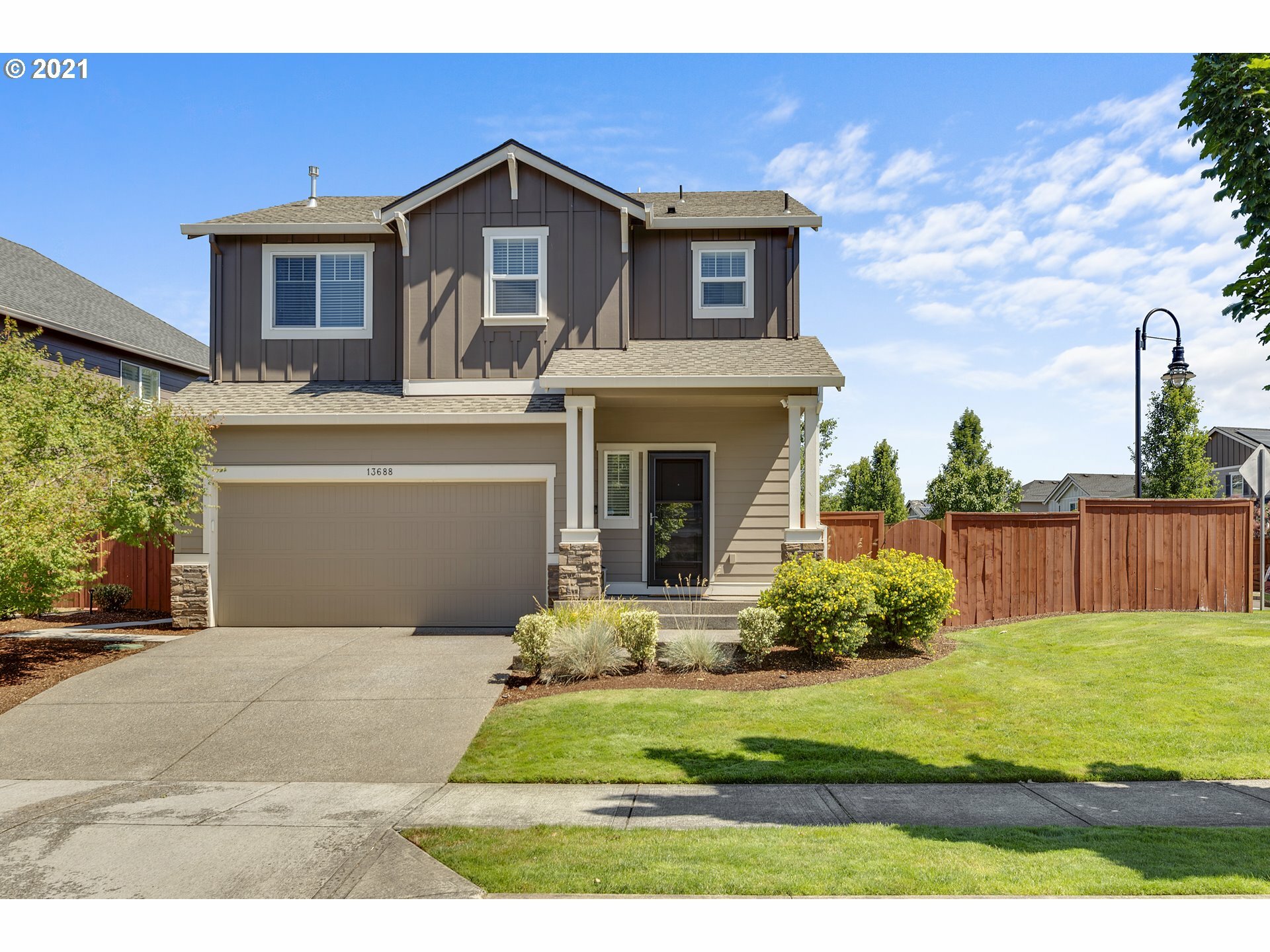 13688 SE Taralon Dr  Clackamas OR 97015 photo