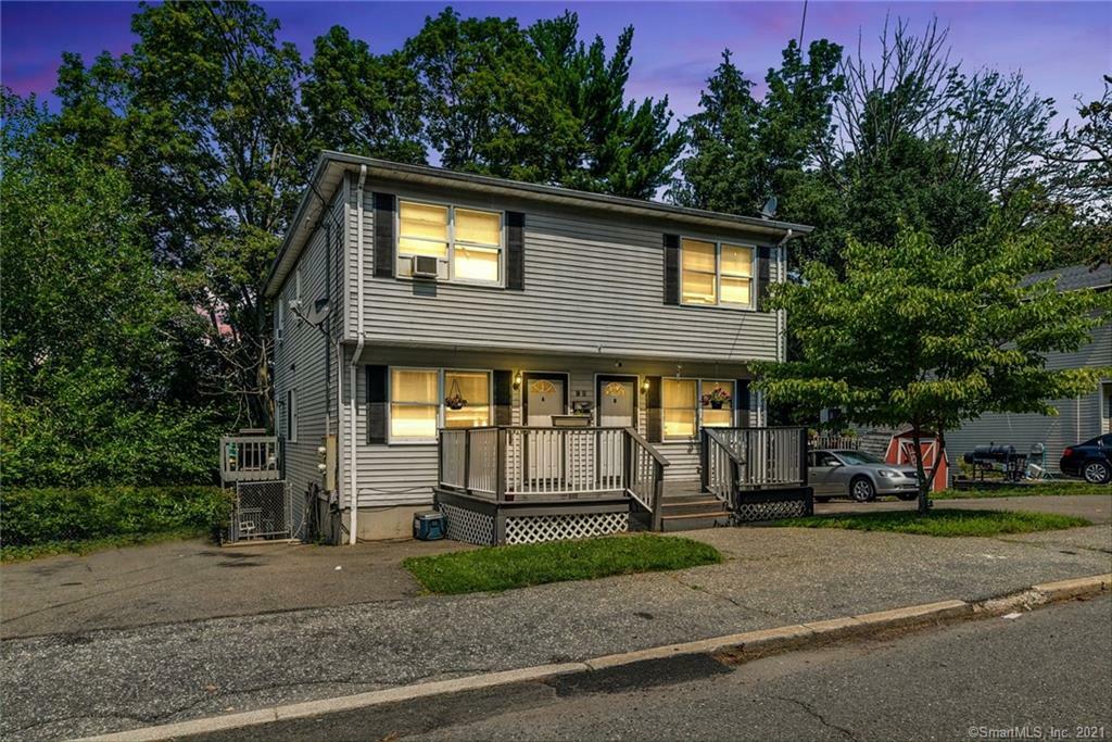 Property Photo:  98 Jewett Street  CT 06401 