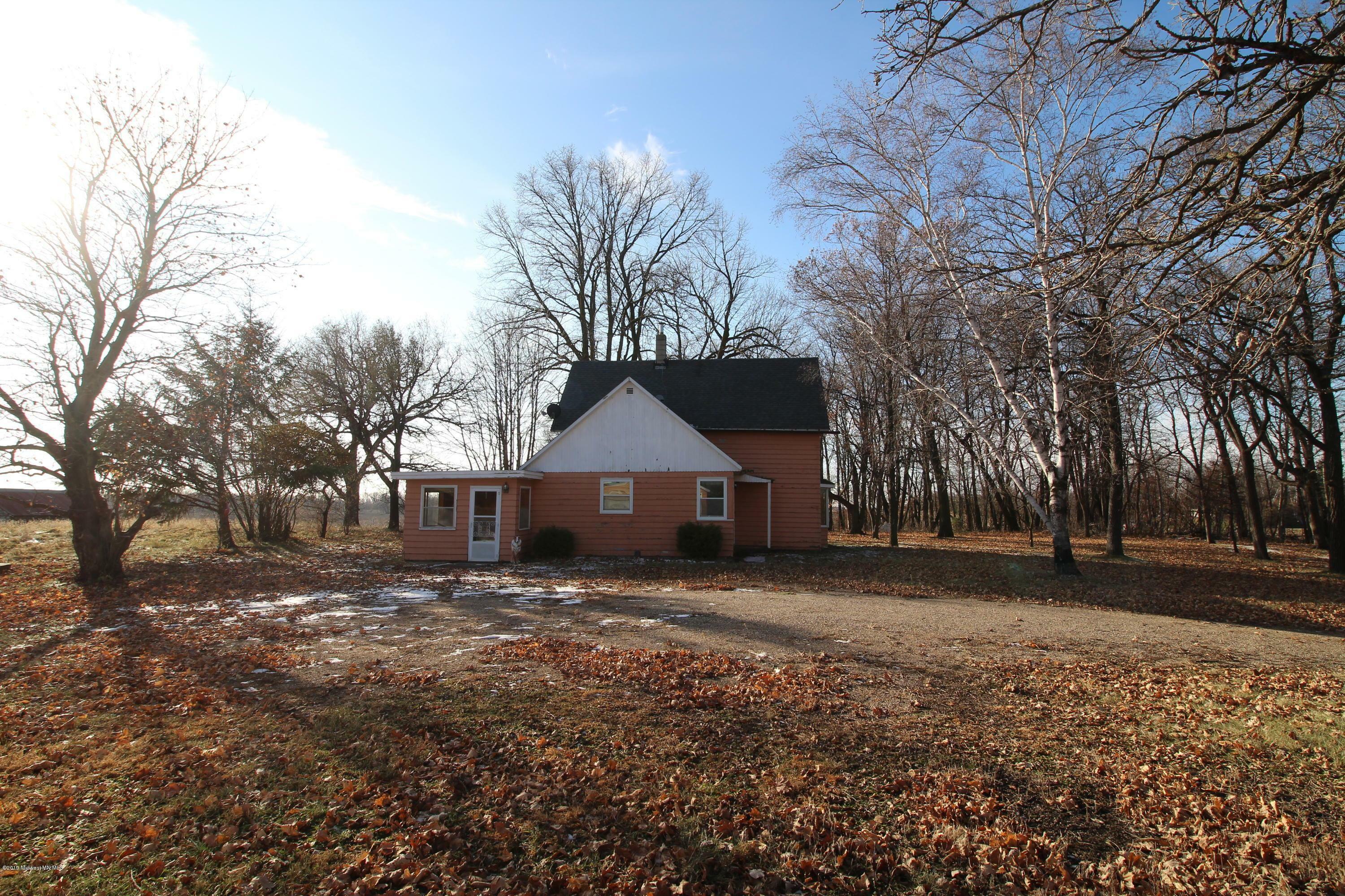 Property Photo: 24072 300th Street MN 56537