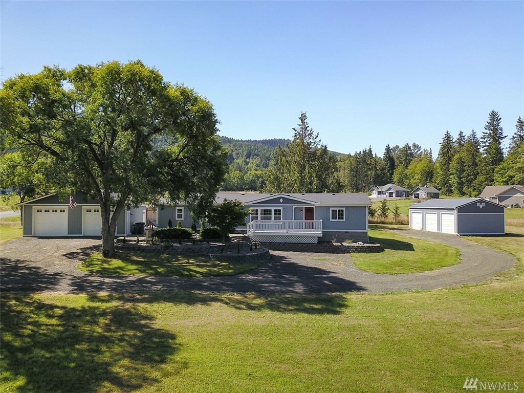 Property Photo:  851 McFarland Dr  WA 98382 