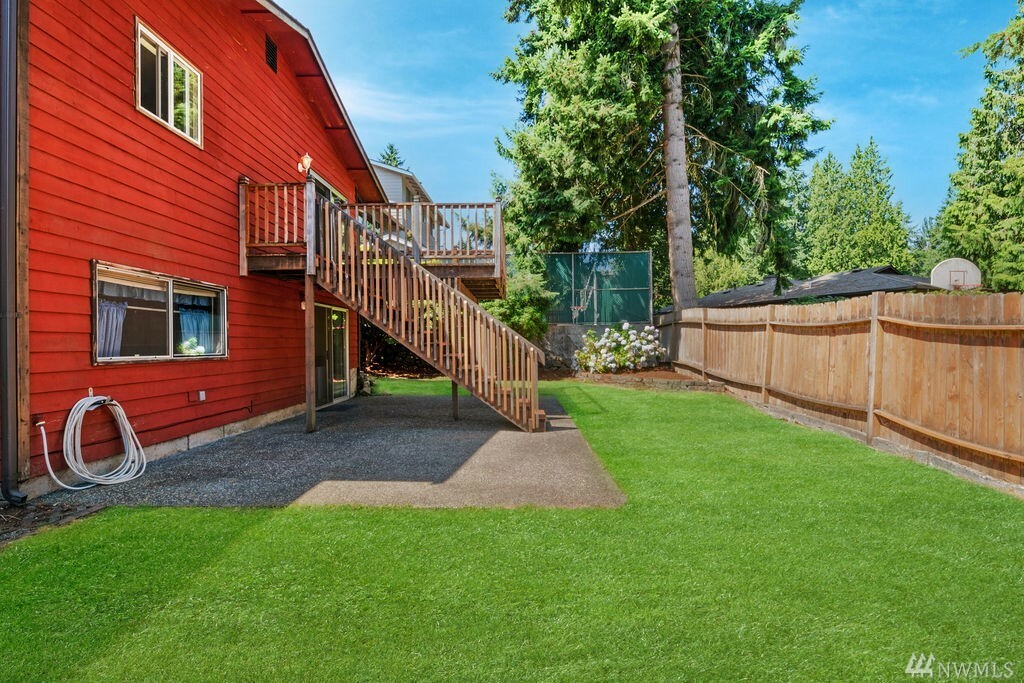 Property Photo:  2715 Riverview Blvd  WA 98203 