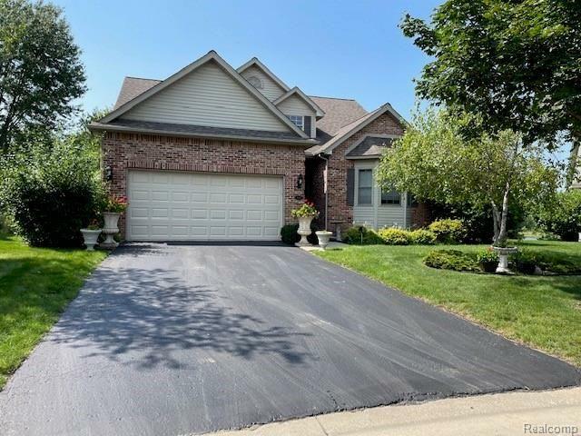 Property Photo: 6413 Woodburne Court MI 48439
