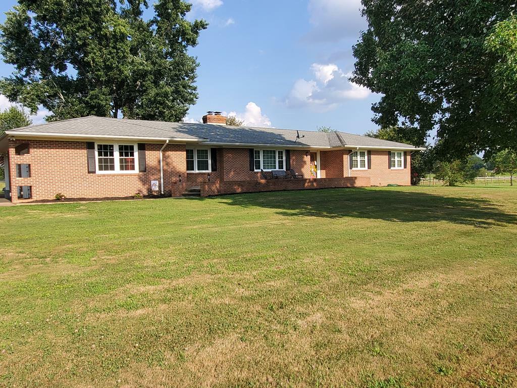 Property Photo:  2200 Plank Rd  VA 23936 