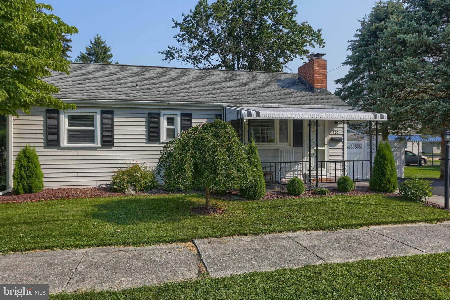 Property Photo:  602 W Keller Street  PA 17055 