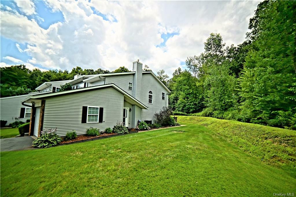 Property Photo:  456 Meri Lane  NY 10950 