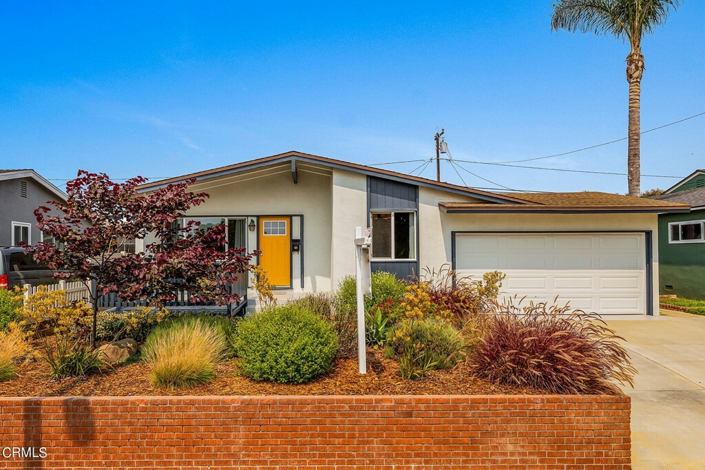 Property Photo:  3185 Preble Avenue  CA 93003 