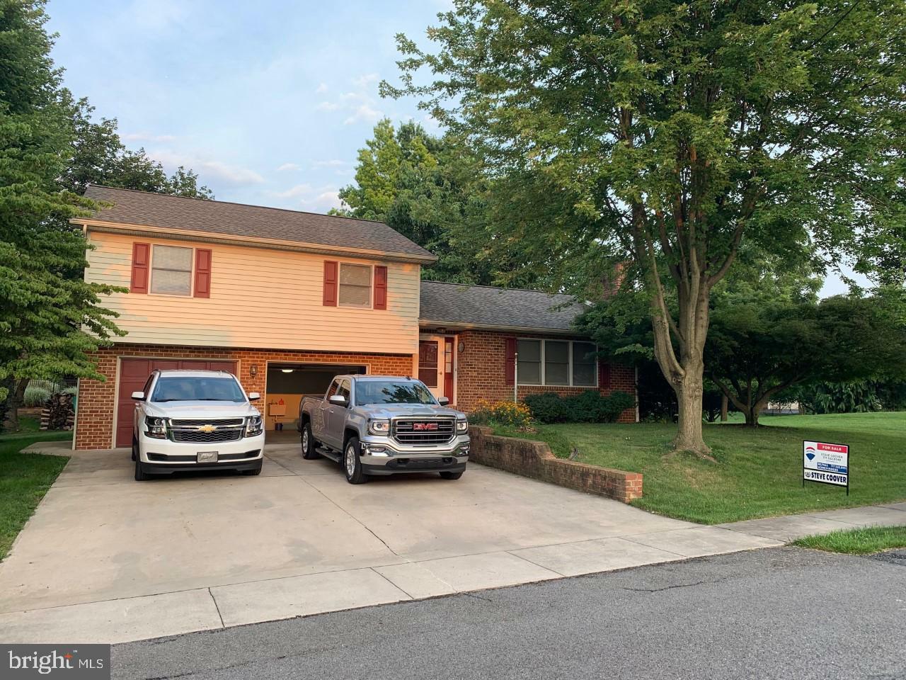 Property Photo:  115 Baker And Russell Drive  PA 17257 