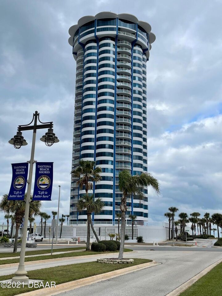 2625 S Atlantic Avenue  Daytona Beach Shores FL 32118 photo