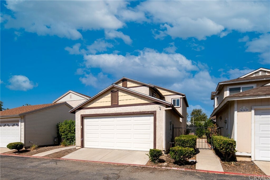 4842 Village Green Way  San Bernardino CA 92407 photo