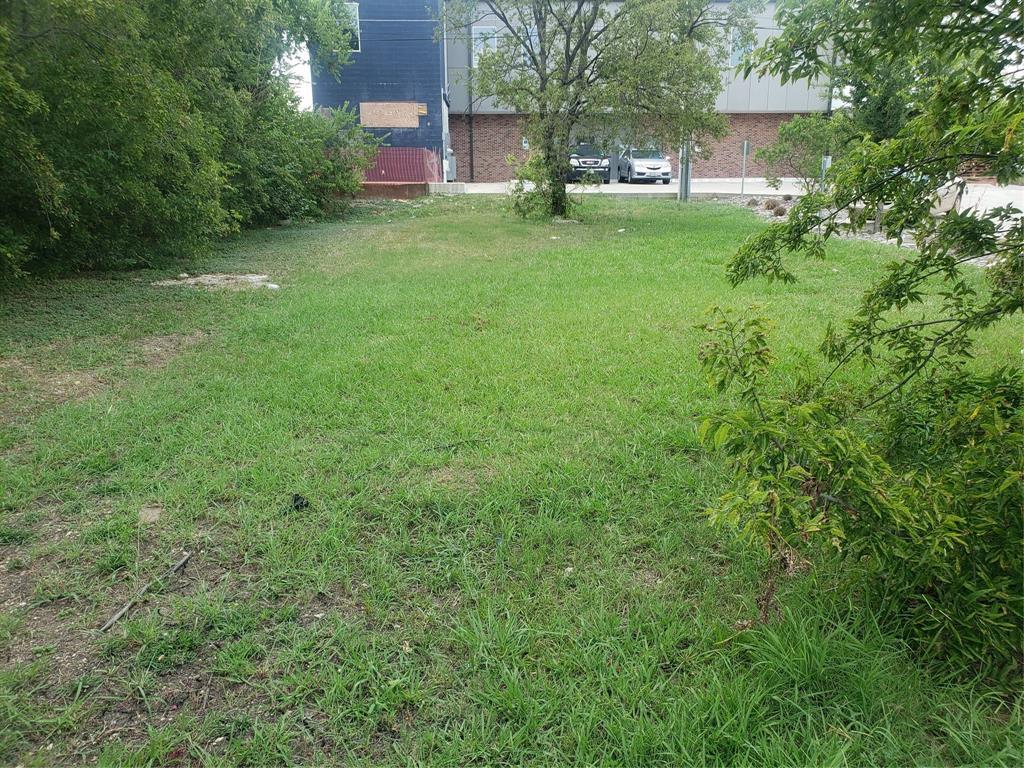Property Photo: 1004 Bryan Avenue TX 76104