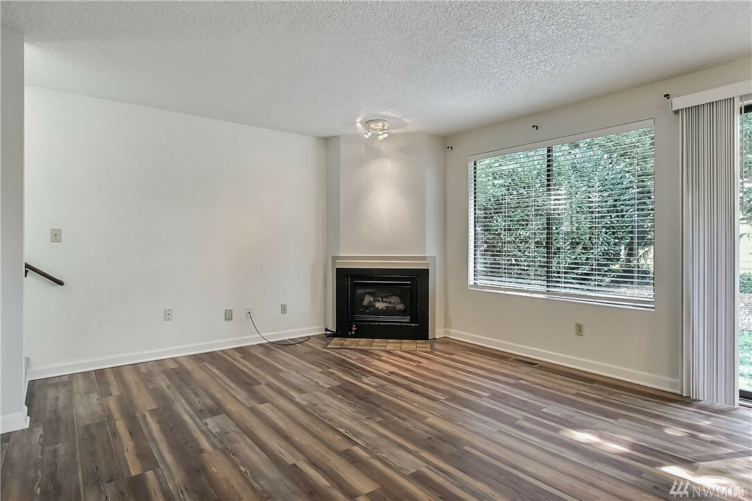 Property Photo: 2818 L St SE WA 98002