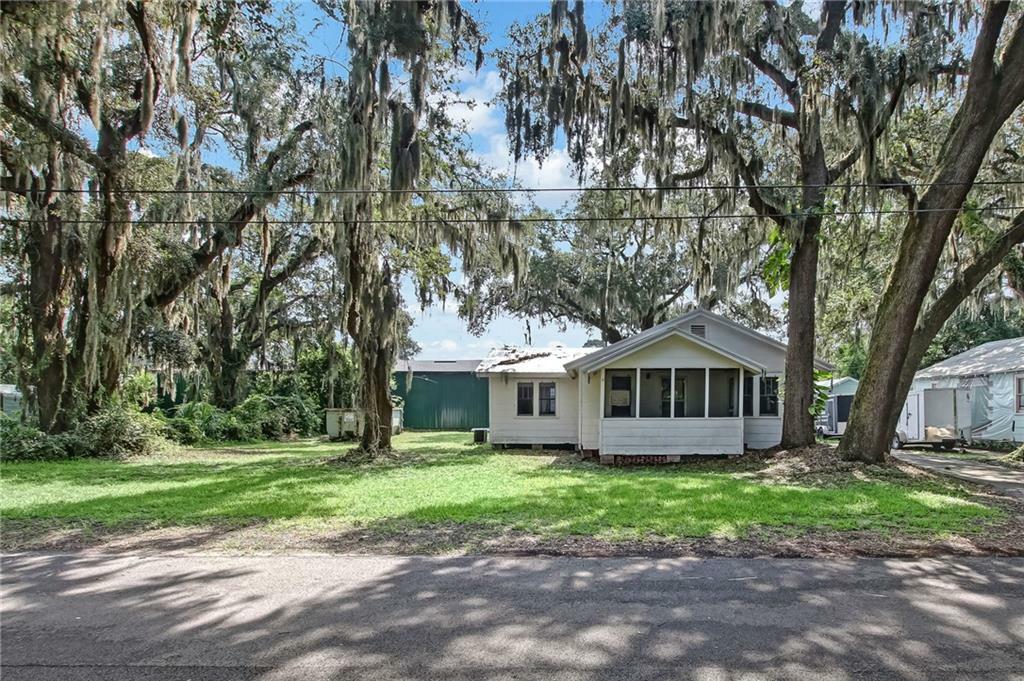 Property Photo:  518 7th Street  FL 32034 