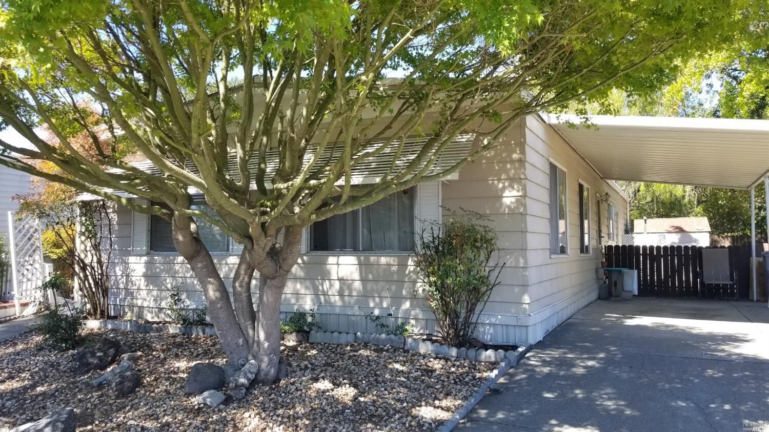Property Photo: 220 Arboleda Drive CA 95401