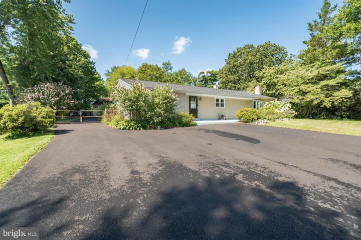 2320 Byberry Road  Hatboro PA 19040 photo