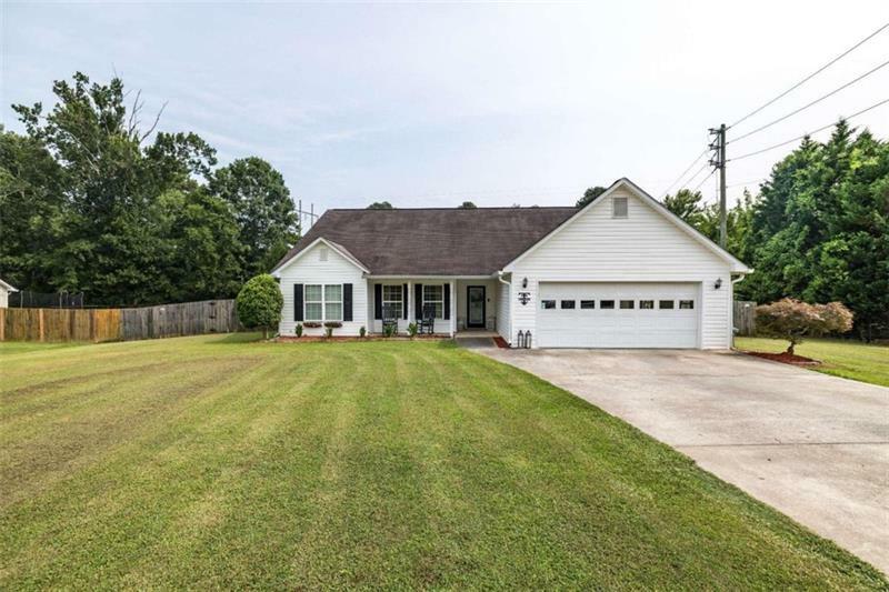 Property Photo:  3599 Garden Lakes Boulevard  GA 30165 