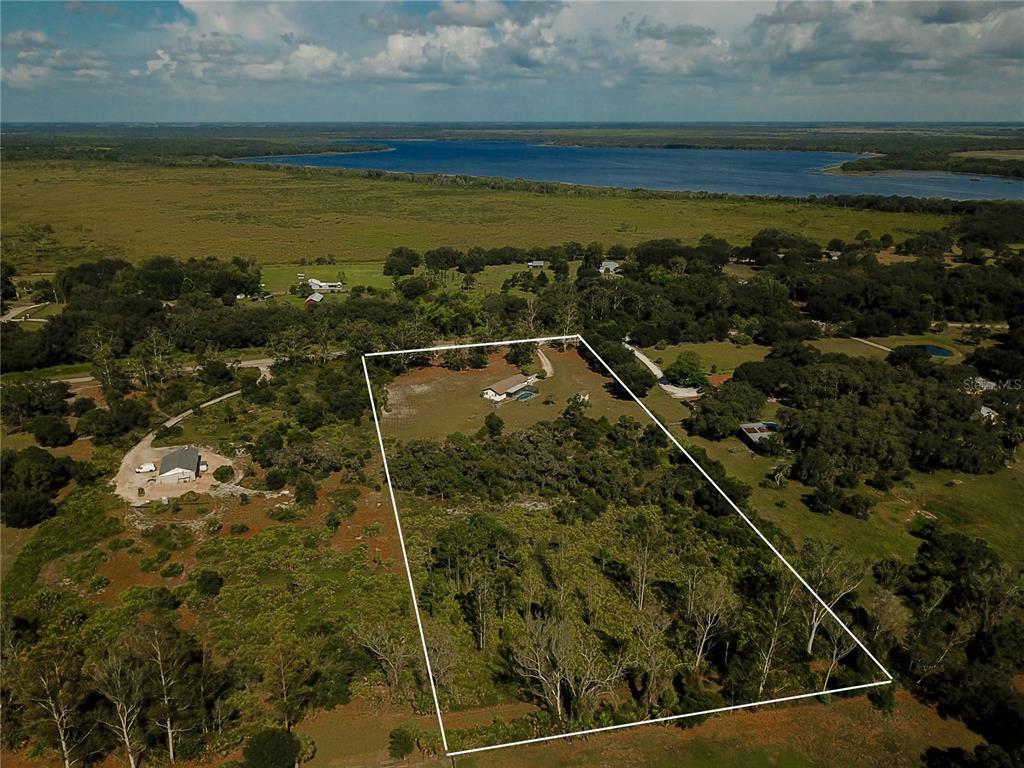 Property Photo:  5050 Myakka Valley Trail  FL 34241 