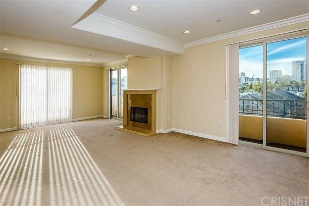 Property Photo:  1813 Thayer Avenue  CA 90025 