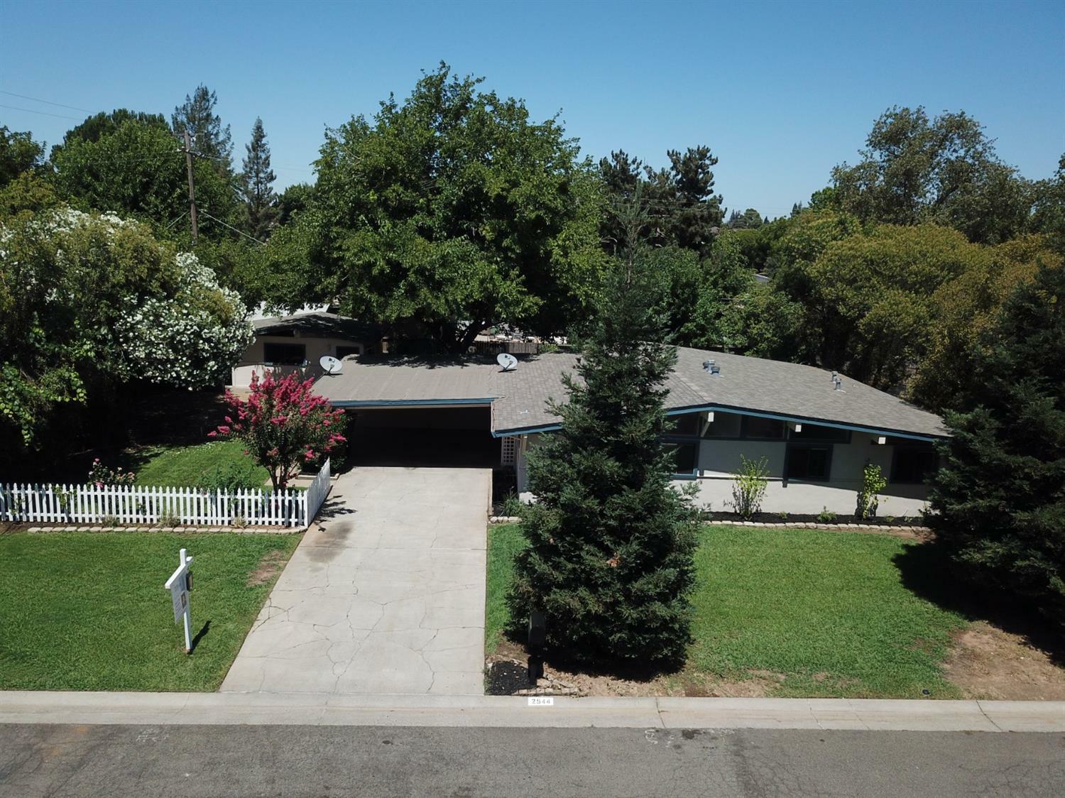 Property Photo:  2544 Landwood Way  CA 95608 