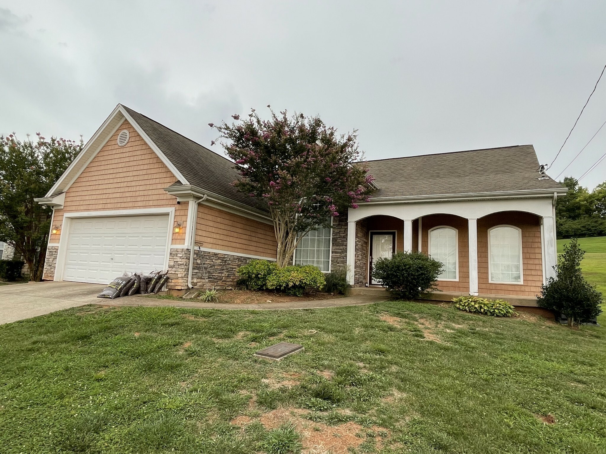 Property Photo:  1309 Goodmorning Dr  TN 37207 