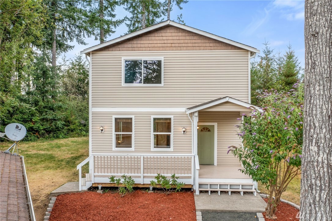 Property Photo:  21 E Aspen Ct  WA 98584 