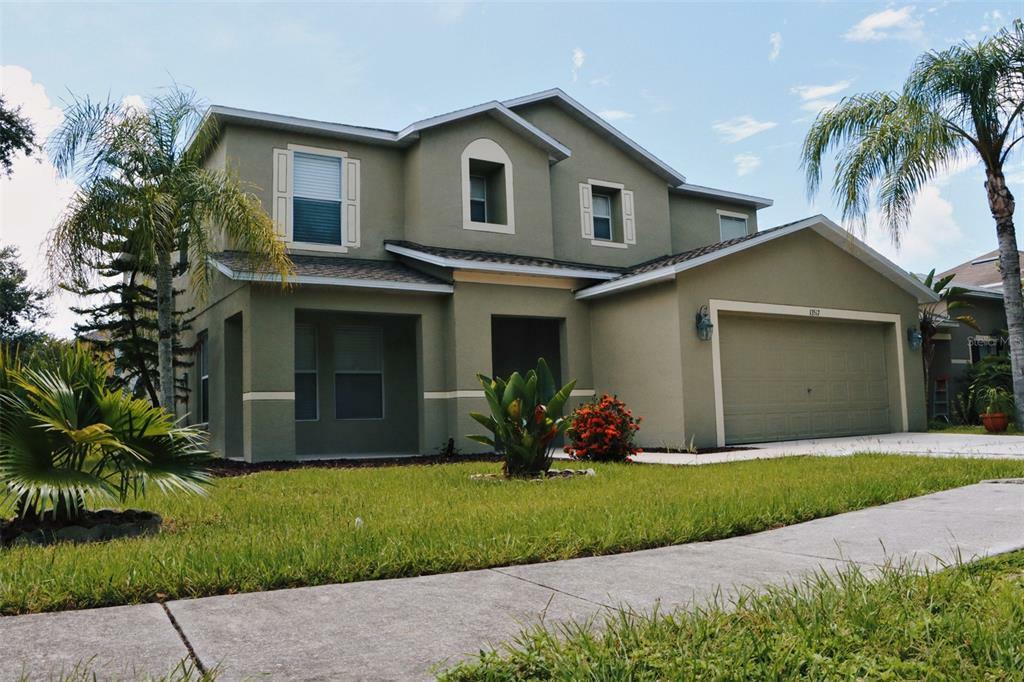 Property Photo:  13517 Blue Sunfish Court  FL 33569 