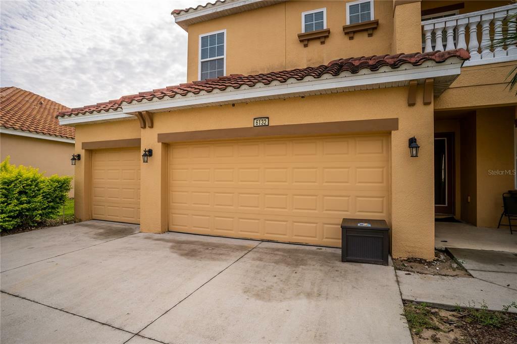 Property Photo:  6132 Broad Oak Drive  FL 33837 