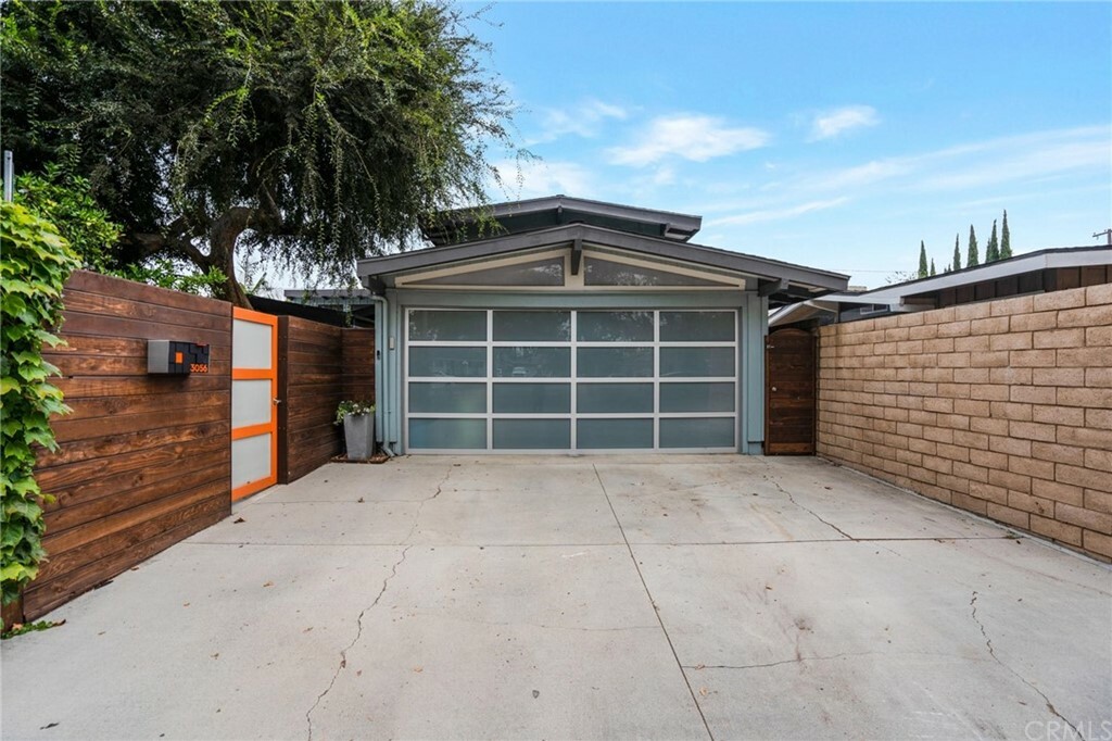 Property Photo: 3056 N Studebaker Road CA 90808