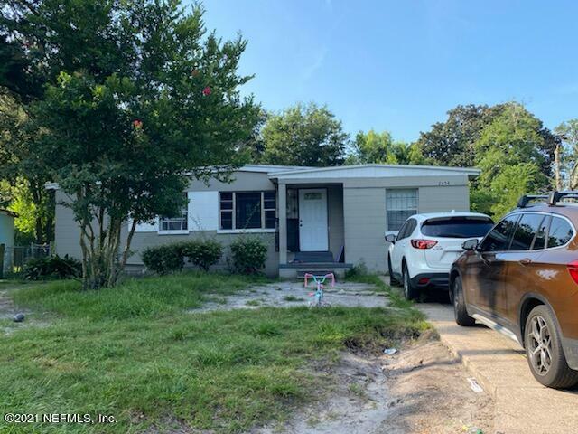 Property Photo:  2454 Lantana Avenue  FL 32209 