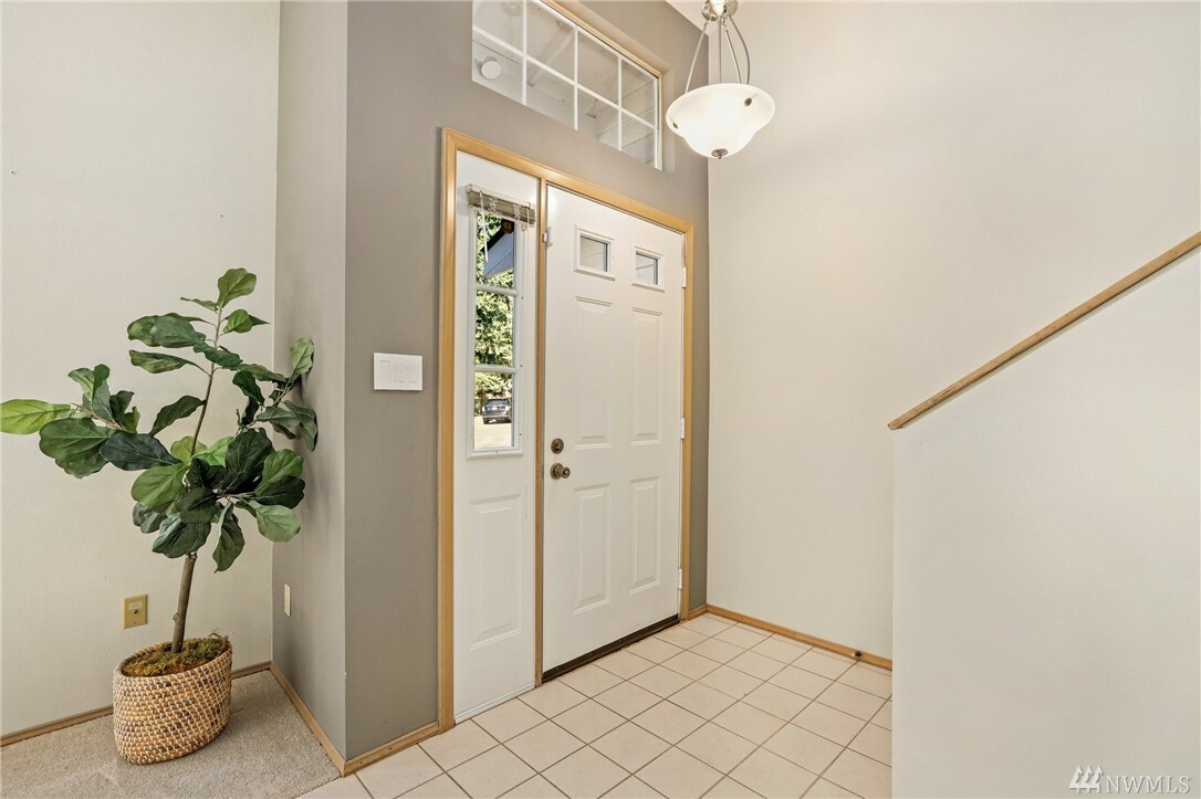 Property Photo: 11510 114th Ct NE 3B WA 98033